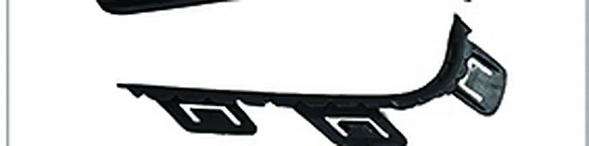REAR BUMPER AIR-CURTAIN TRIM PANEL